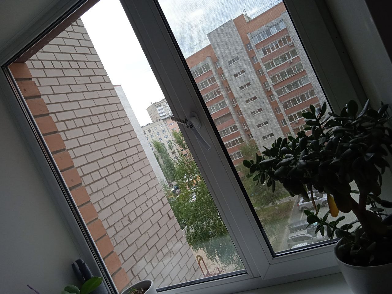 https://krasnogorsk.delaem-okna.ru/storage/app/uploads/public/63f/331/482/63f3314825041844371864.jpg
